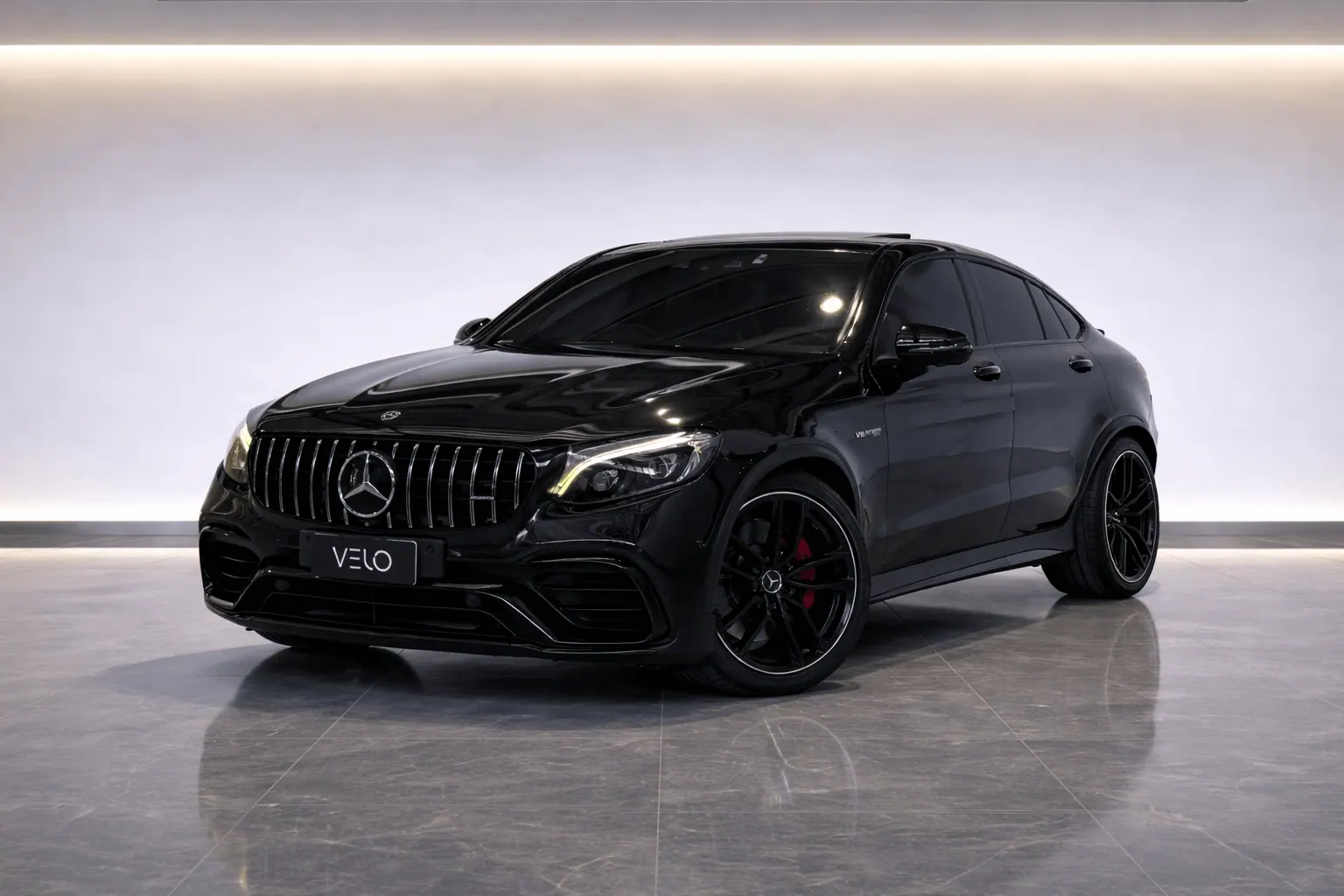 Mercedes-AMG GLC Coupé in VELO showroom